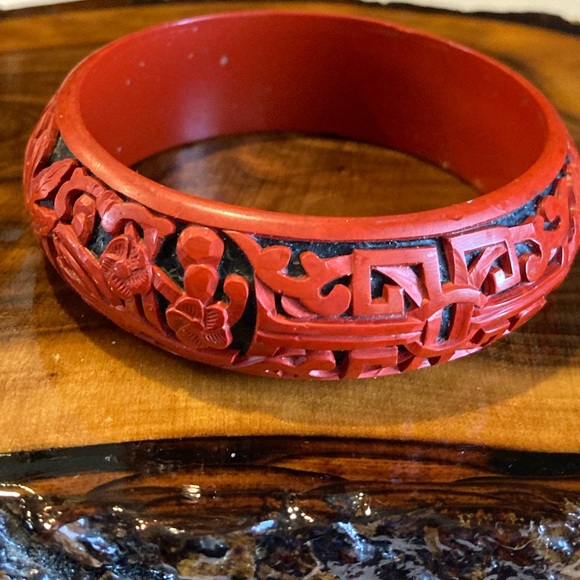Lot of 4 items, set of 3 vintage bangles and turquoise pendant. - Picture 3 of 15